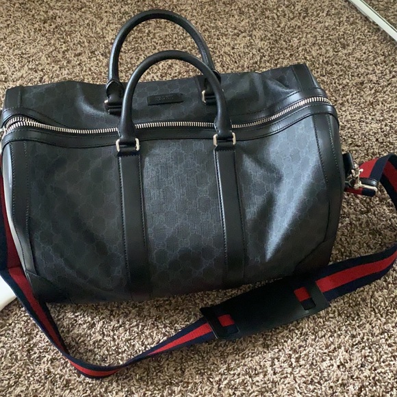 Gucci soft GG supreme carry-on duffle - Picture 4 of 12